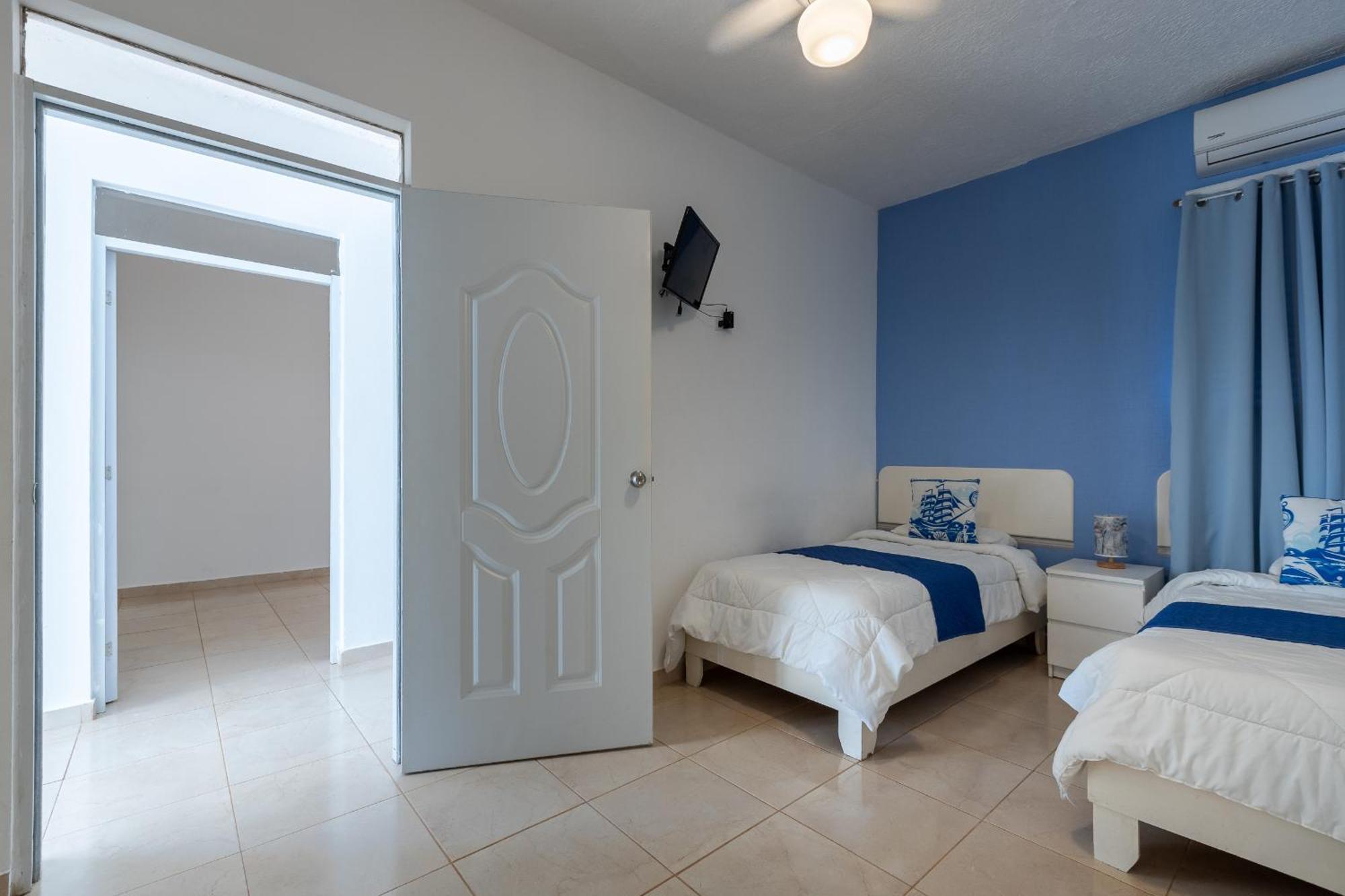 Edma Apartahotel Samana Exterior photo